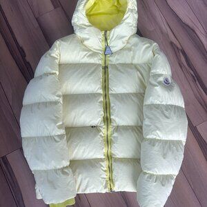 Moncler Paviot Men's Jacket Size 5 / XL